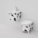 Стенно Биде COW